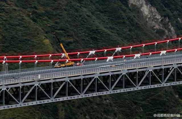 好消息!雅康高速「川藏第一橋」修通啦