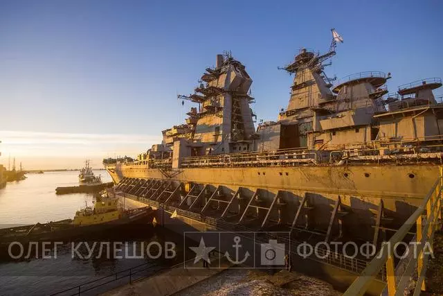 地球上最致命5型戰艦出爐?最新出現的055萬噸級大艦上榜