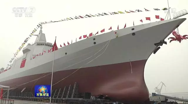 地球上最致命5型戰艦出爐?最新出現的055萬噸級大艦上榜