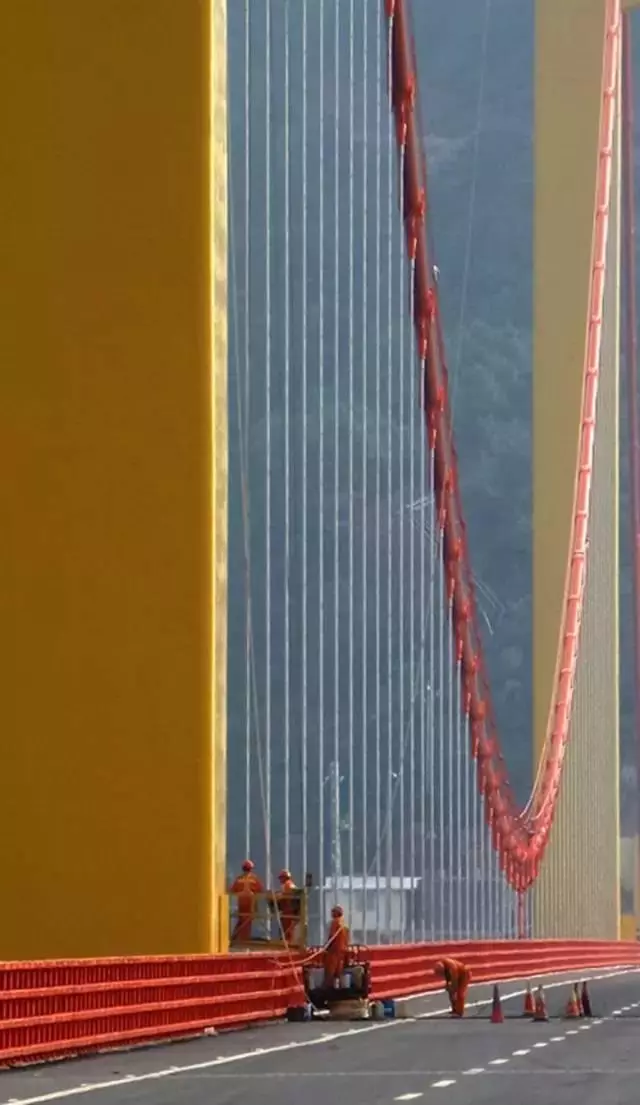 中國頂尖造橋技術應用於世界第一高橋,再一次震撼世界!