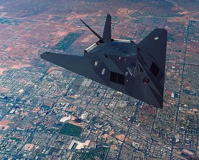 隱身飛機已失效!中國超級雷達橫空出世 全球五代機無處遁形