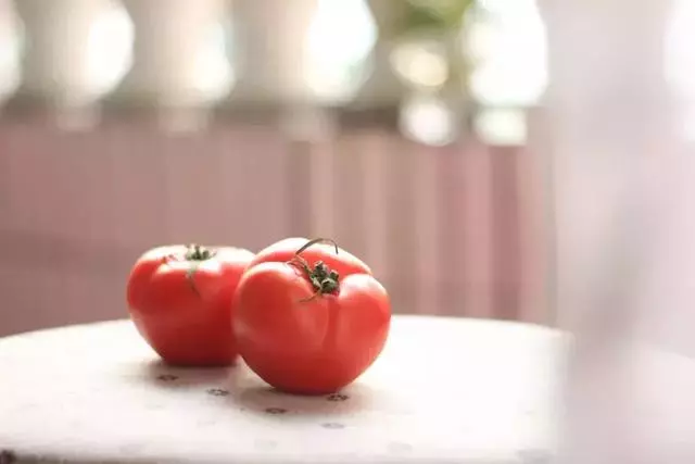 這種蔬菜,堪稱「植物黃金」!防癌、抗衰、護眼,養生效果驚人