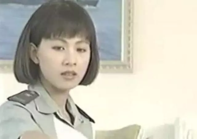 她是台灣女演員卻漸漸被遺忘,44歲終於嫁給了「他」,如今48歲幸福美滿卻仍無子!