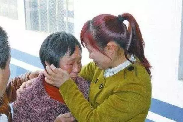 結婚後, 老公讓和娘家斷絕聯繫,婆婆喝多說漏嘴,我轉身就離開了