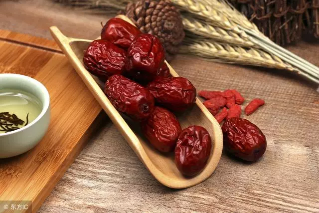 吃紅棗,身體好,紅棗4種吃法,營養翻倍好處多