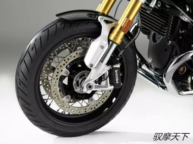 復古與科技的藝術結晶,寶馬BMW R nine-T !