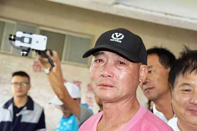嘉義》見到馬英九 東石魚販哭了!