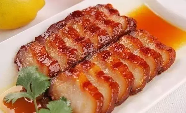 40年做「叉燒肉」的秘方,用好這「一碗料」,比飯店的還好吃!