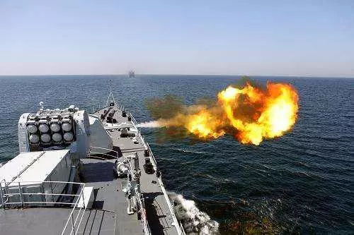糾集數國在南海大搞軍演 軍迷熱議:中國又將如何驅逐?