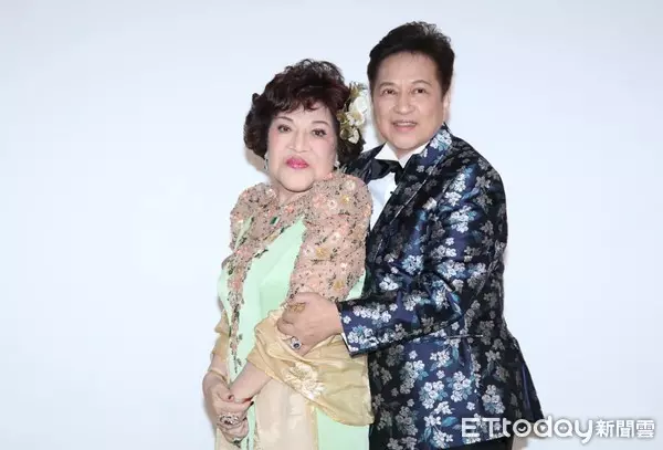 周遊世紀婚禮「賈靜雯拒當花童」原因曝光!不滿開嗆「這麼不會做人」:不想想妳怎麼起家的!