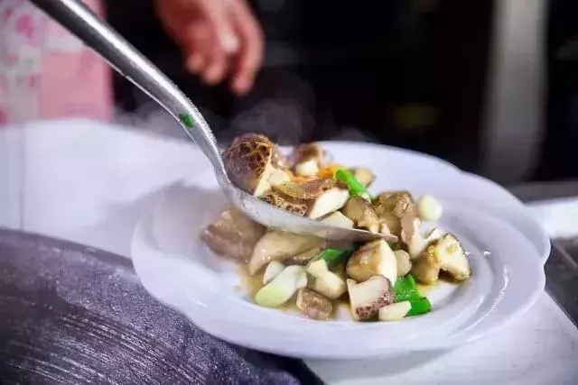 黏液多的食物更養人,常吃這5種,降血脂、抗衰老、增強免疫力