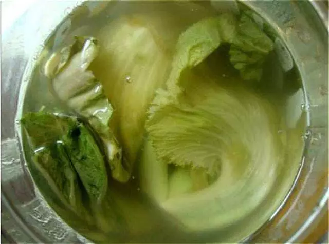 腌酸菜的「土方法」,教你一招,好吃不壞,包你吃了還想吃