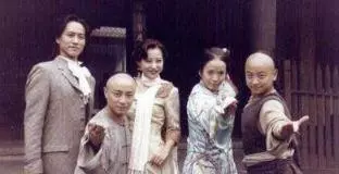 釋小龍「父親」?32年容顏不老!令各位女明星羨慕嫉妒恨