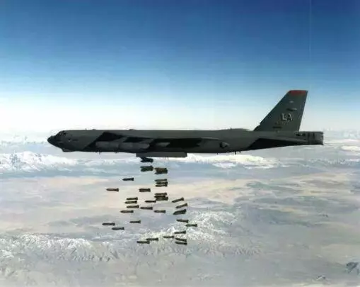 軍機接連墜毀,嚴重損失令美國難以承受 媒體:停下霸權主義腳步