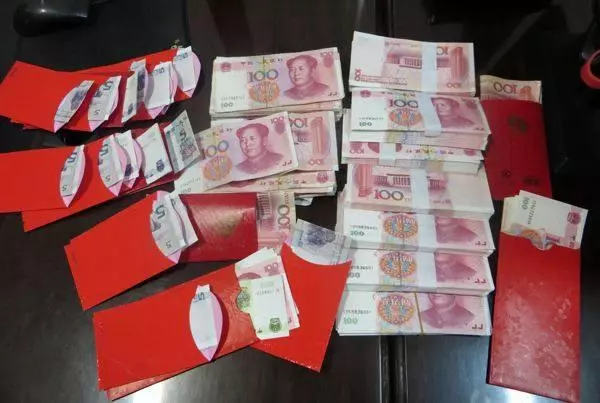 20萬的陪嫁還有一套房子,對你家來說一點不難啊,為啥不答應呢?