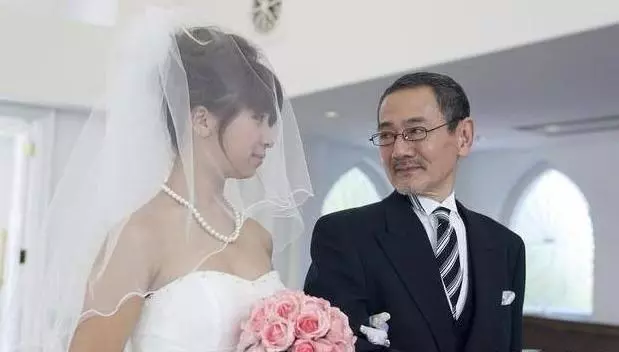 小姑子向我借了五萬買房,三年沒還,聽小外甥說一話,我想離婚了