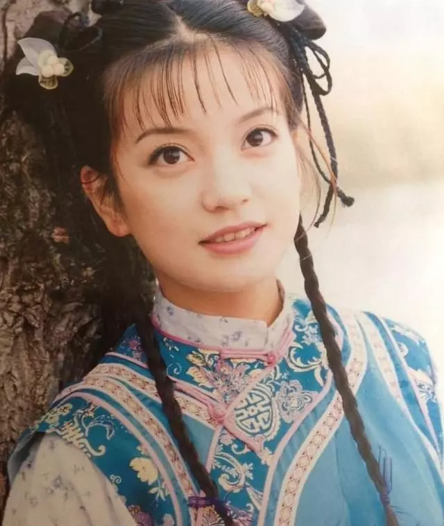 13年前他當眾扇趙薇巴掌,43歲單身生活淒慘,趙薇:還好沒嫁給他!