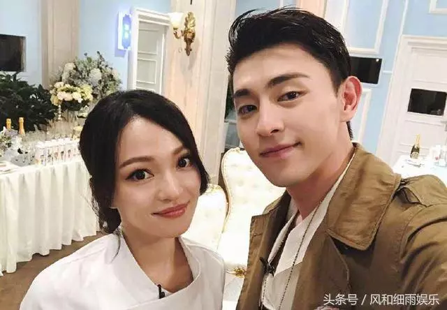 張韶涵媽媽越南工作照曝光,濃妝艷抹身材發福,打扮似少女!