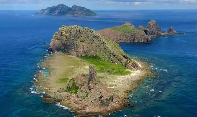 漂亮,連續向日本揮出組合拳!釣魚島投下10米浮漂,抗議無效!