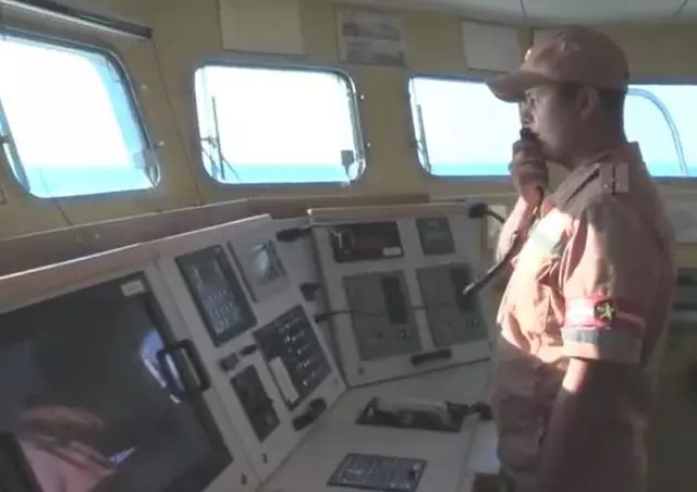 美艦悍然闖入12海里!被飛彈鎖定後倉皇逃離,專家:做法值得參考