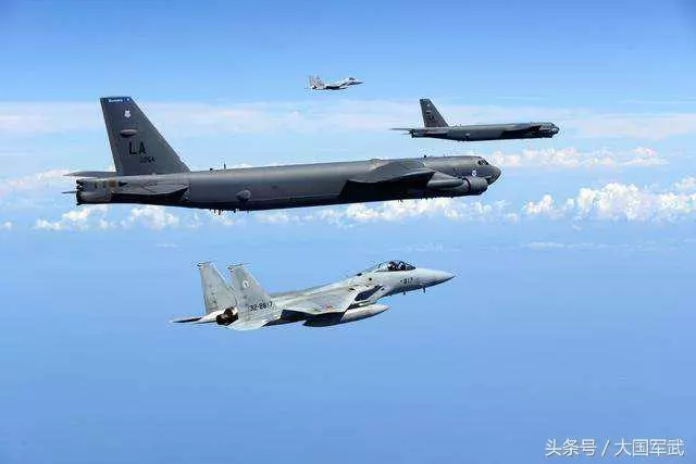 美轟炸機飛向東北方向,大國戰機緊急包圍攔截,威脅程度超越以往