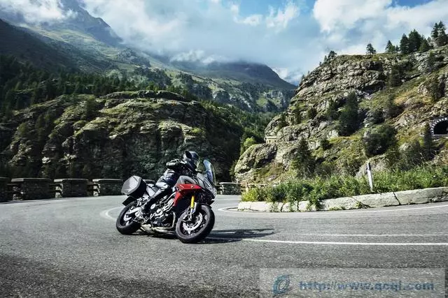 Yamaha 2019 MT-09TR Tracer 900/900GT 追蹤者