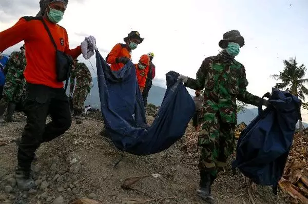 印尼災後挖出遺體增 考慮將部分災區列墓葬區