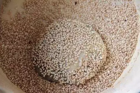 密集恐懼症有救啦,這裡有完善的治療方法!