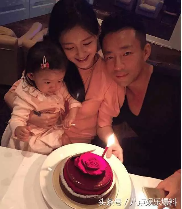 驚爆!!!!!汪小菲脾氣暴躁摔筷子,大S保護小玥兒,冷回:「如果你喜歡上別人,女兒要跟我!」