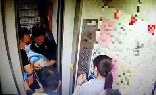 男童洗澡溺斃!父驚見兒臉朝下趴浴缸