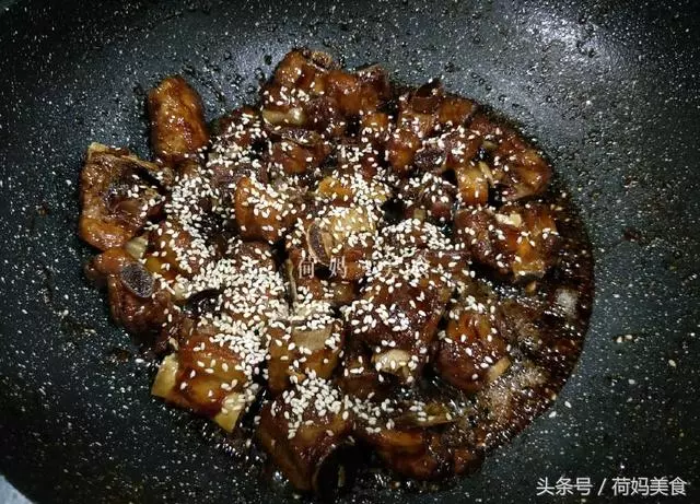 家常糖醋排骨要這麼做酸甜適口,掌握這一配方比列,零基礎也能做