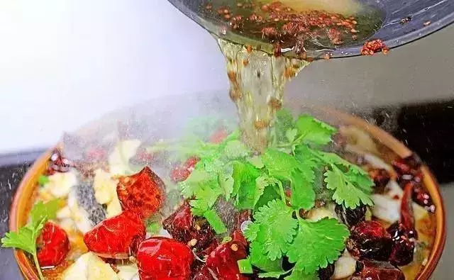 水煮肉片做法大全來了(包括水煮牛肉、水煮羊肉、水煮雞肉等)