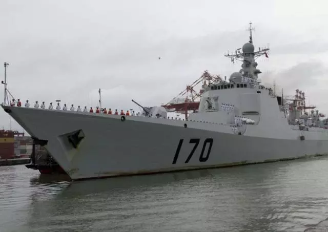美網友這下炸窩了!中國海軍驅逐美艦引發熱議,看美國人怎麼說