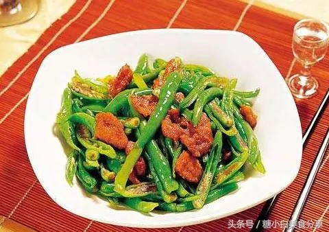 炒肉的時候不要直接下鍋,多加這一步,炒出來的肉香又嫩還入味!