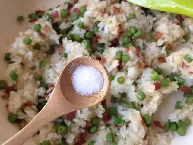 用春卷皮做網紅餅,外酥里糯超級好吃!