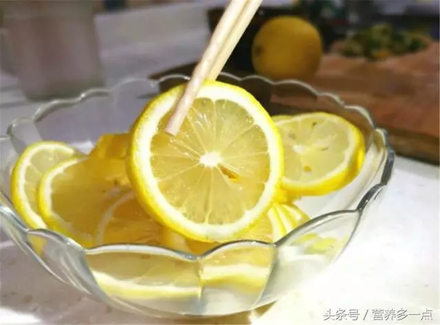 生薑和它泡水喝,等於跑步1小時,濕毒不見了,小肚子平坦了