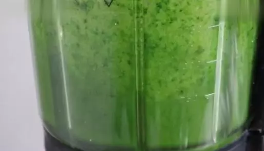 自製菠菜黏米糕,不用炒不用蒸,一看就特別有食慾,一家老小都愛吃