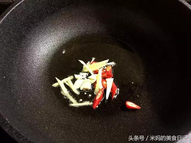 這菜很多人討厭,卻不知它營養比番茄還高出10倍多,不吃虧大了