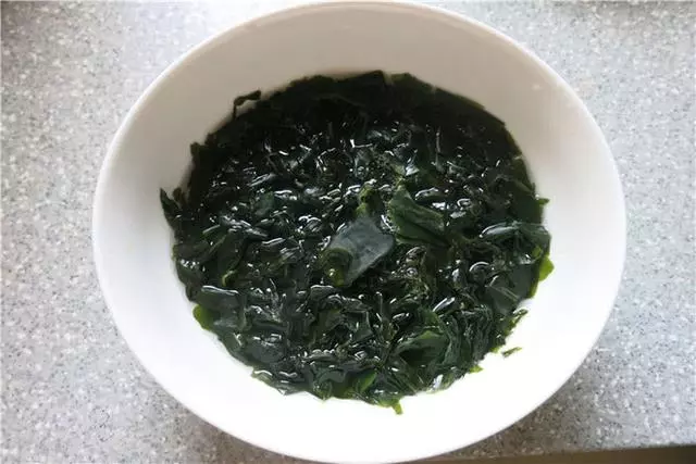 這種餡的包子,要經常做給孩子吃,常吃眼睛好,孩子長的快