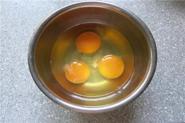 這種餡的包子,要經常做給孩子吃,常吃眼睛好,孩子長的快