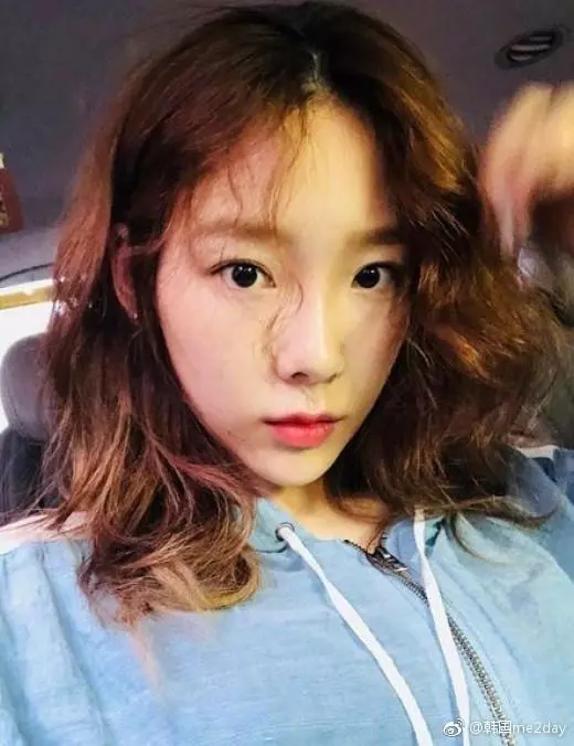 女愛豆難忘一刻：Lisa體重不達90，irene絕美wink，泰妍上演雜耍