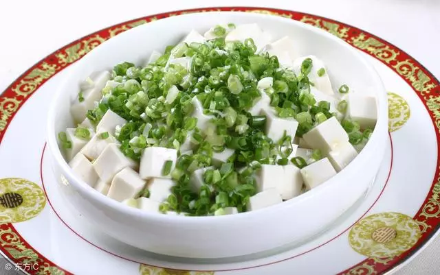 痛風能吃豆腐嗎?醫生提醒:要注意這兩點,太多人不在意都吃虧了