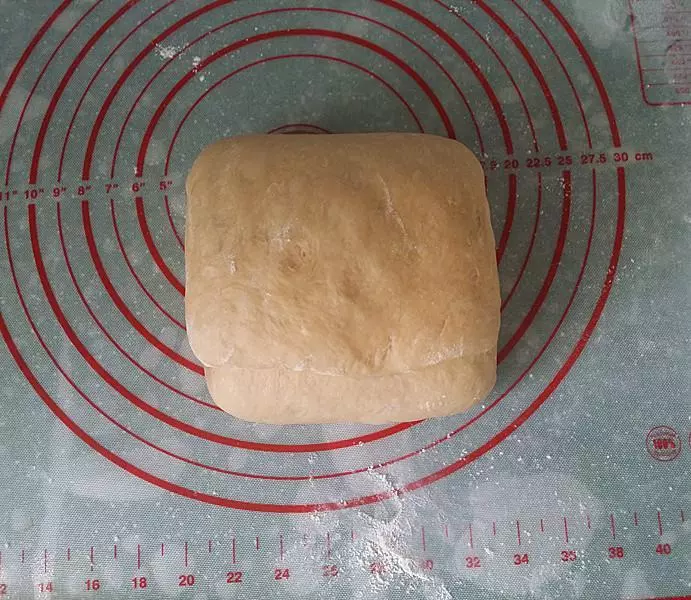 原來這才是天熱做麵包零失敗的最好方法,操作簡單顏值高還超鬆軟 ~