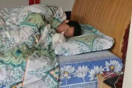 出一張嘴!那些說「養寵物哩丟災系」的爸媽 現在全「惜命命」:別帶走我金孫
