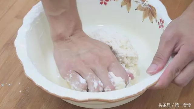 薄片大餡的素包,味道太贊了,做法就在這