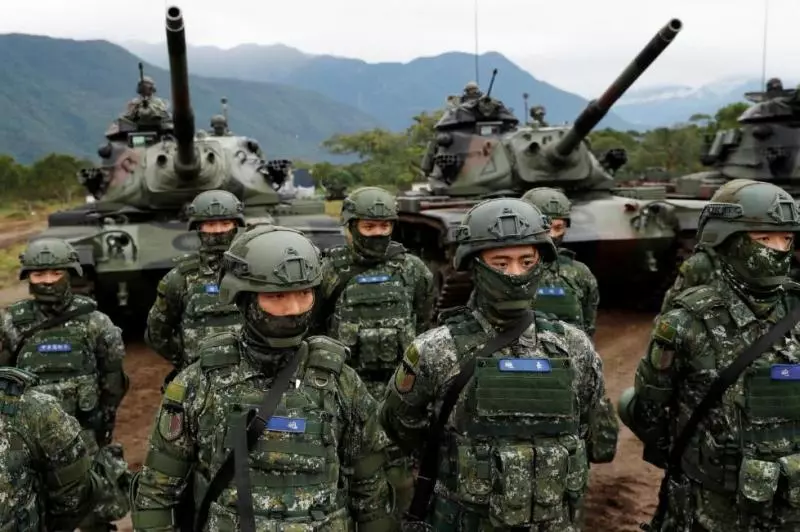 解放軍中將:台海若爆發戰爭,台軍最多堅持個把星期