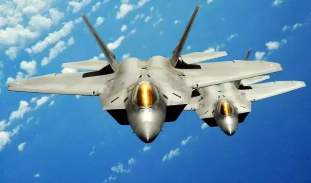 4架F-22飛越以色列,意外暴露俄空天軍重大短板,不如求助我國?