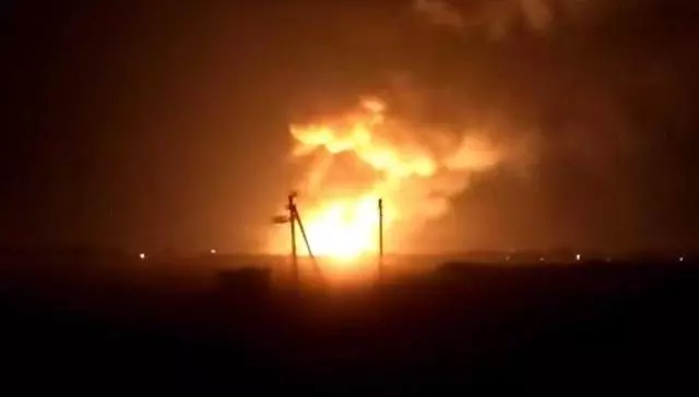 軍火庫在美軍眼皮底下劇烈爆炸!烏克蘭又出事了,萬人緊急疏散