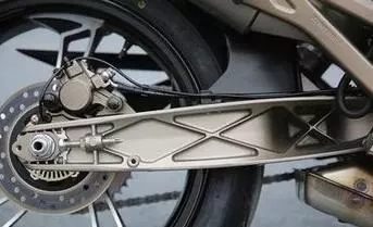 國產摩托叫板寶馬310,升仕310到底是網紅車還是真實力?