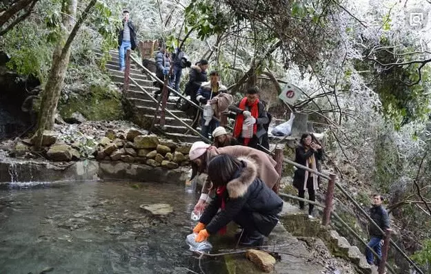 慈禧一輩子沒喝過白開水,她喝的水自認為高貴無比,實則非常骯髒放到現在根本沒人喝!